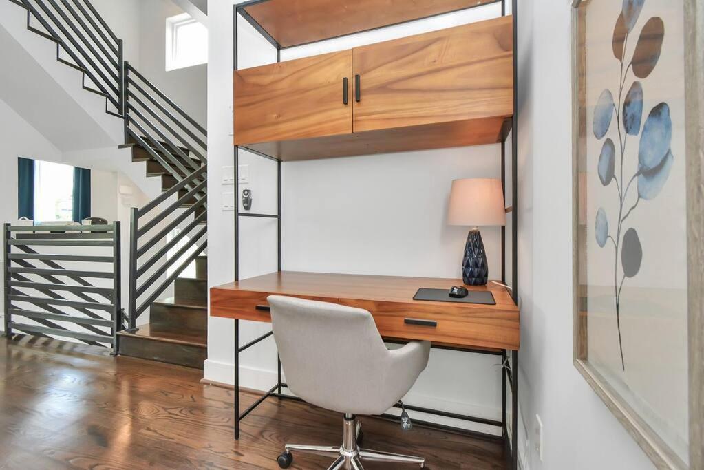 Вилла Casa Labella - Downtown Skyline Views - Sleeps 10 Хьюстон Экстерьер фото