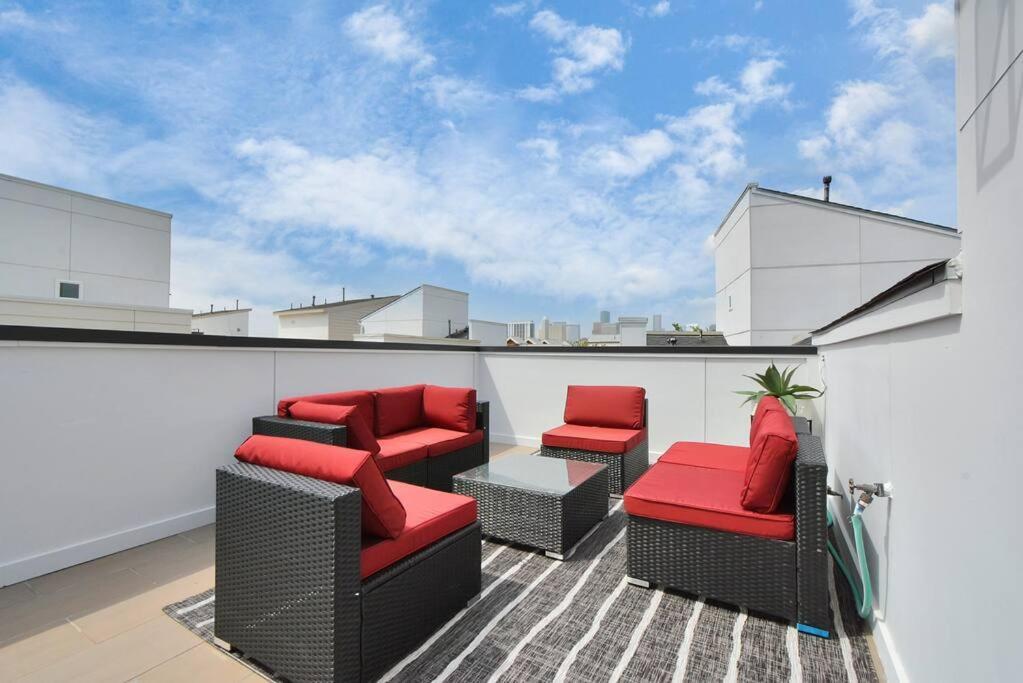 Вилла Casa Labella - Downtown Skyline Views - Sleeps 10 Хьюстон Экстерьер фото